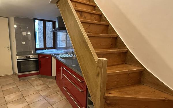 Maison à vendre    6 pièces •  Florac