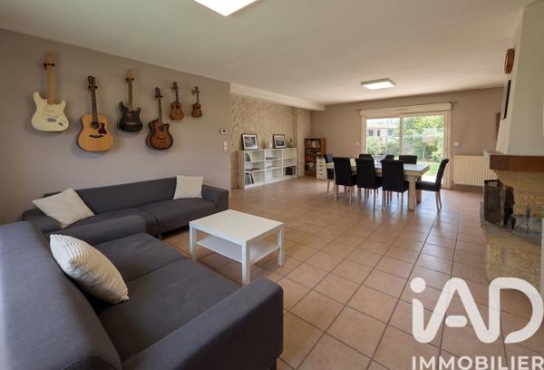 Maison à vendre 7 pièces 234 m² Arpajon