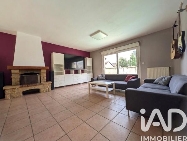 Maison à vendre 7 pièces 234 m² Arpajon