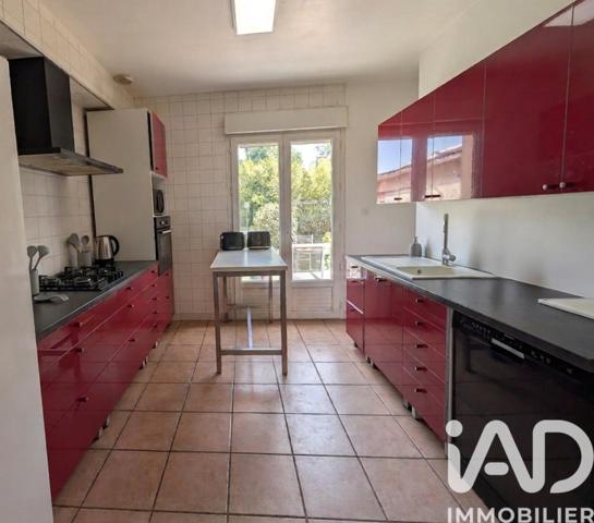Maison à vendre 7 pièces 234 m² Arpajon