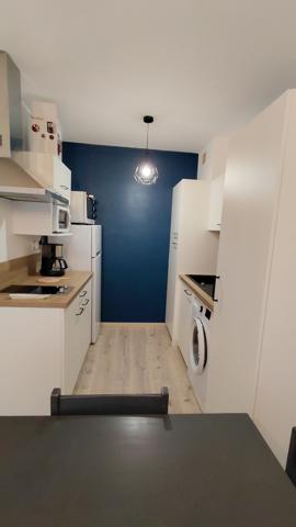 Appartement meublé T2 à louer de 35 m² – Proche Mer – Avec Parking et Cave