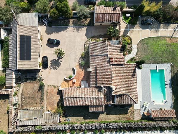 Maison 5 chambre(s) de luxe à vendre - Le Muy, Var - 83