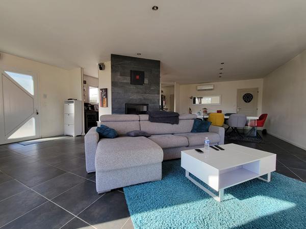 A VENDRE - LACANAU de MIOS - maison en parfaite état d'environ