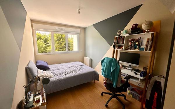 Maison à vendre    4 pièces •  Bordeaux