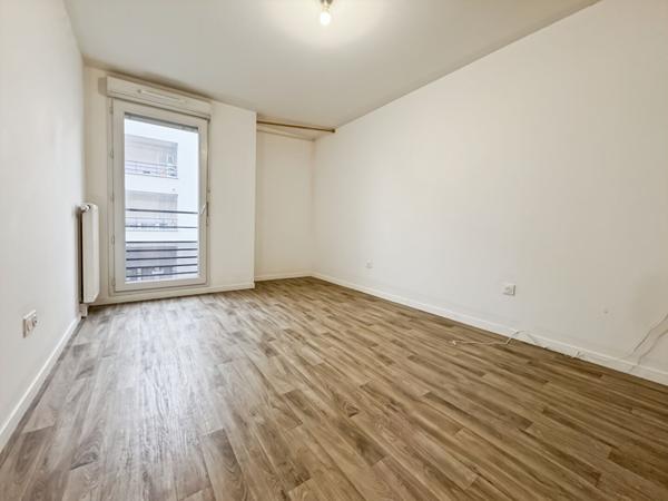 ROSNY SOUS BOIS - Proche RER E, RER A et centre-ville