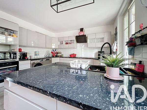 Maison à vendre 6 pièces 120 m² Villeneuve-Saint-Georges