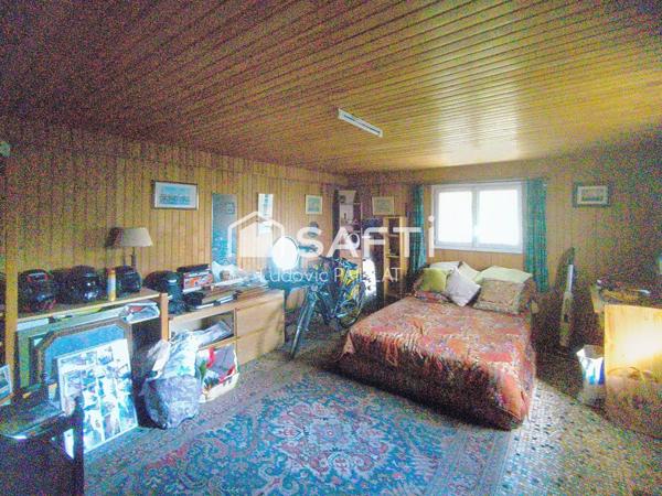 Maison familiale en bon état et parfaitement placée dans le quartier Capeyron