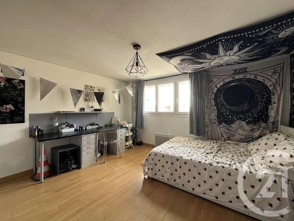 Maison à vendre  5 pièces - 147,77 m 2   DOURDAN  - 91