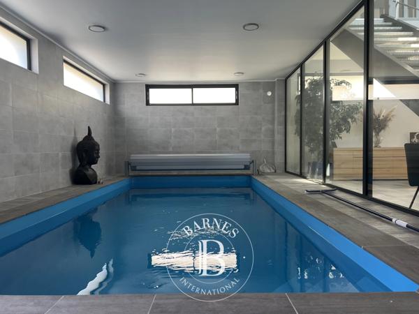 Tours, Maison de ville  370 m² à vendre