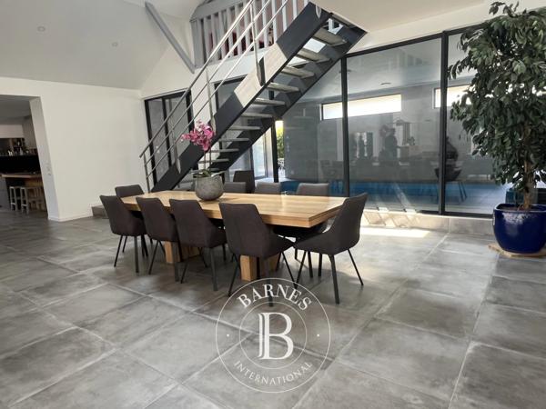 Tours, Maison de ville  370 m² à vendre
