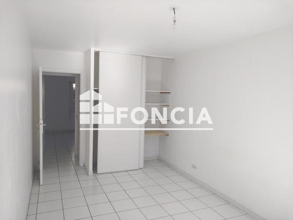 Location Appartement 3 pièces 71.56 m² - RESIDENCE L'ESCALION Le Puget Sur Argens 83480