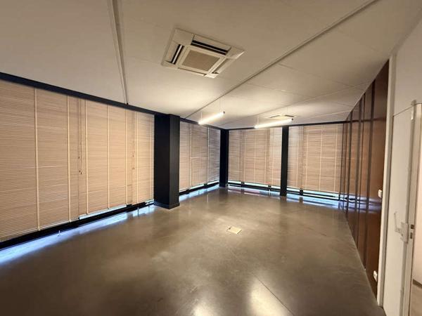 MONTAIGU-VENDEE / Location Local professionnel 41 m²