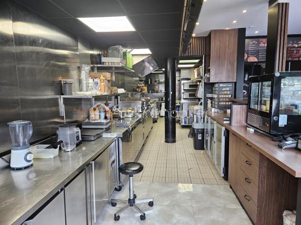 Local d'activités de 95 m²