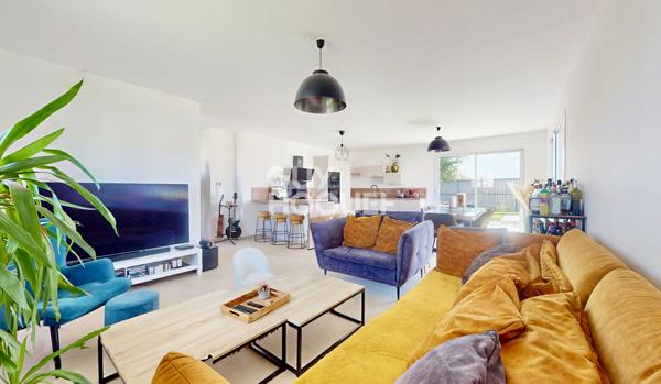 Maison  4 pièce(s) 97m²