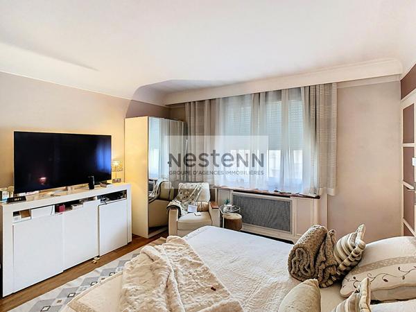 Maison familiale à Saint Prix, lumineuse et en excellent état. Proche école, gare et commerces