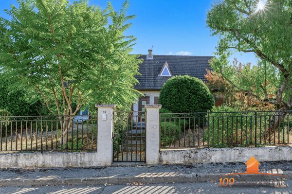 Maison traditionnelle à vendre, 8 pièces - Limas 69400