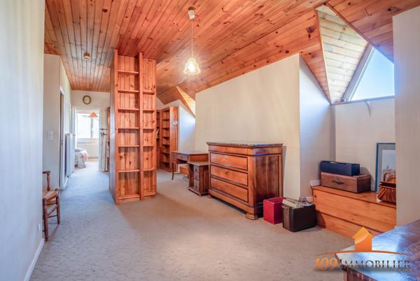 Maison traditionnelle à vendre, 8 pièces - Limas 69400