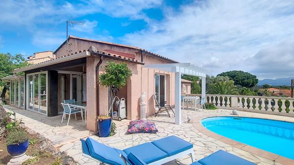 Saint-Aygulf vue mer 4 chambres piscine Garage