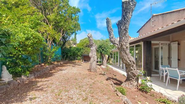 Saint-Aygulf vue mer 4 chambres piscine Garage
