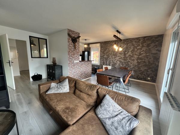 A Louer. HENNEBONT, Appartement T2 meublé de 50m² avec 2 places de Parking