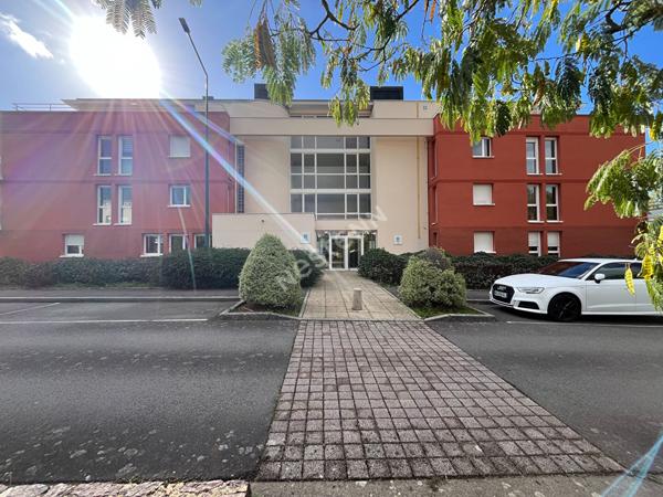 NOUVEAUTE EN EXCLUSIVITE - Appartement Chartres De Bretagne 2 pièce(s) 48 m2 - BALCON Ouest- Ascenseur et garage