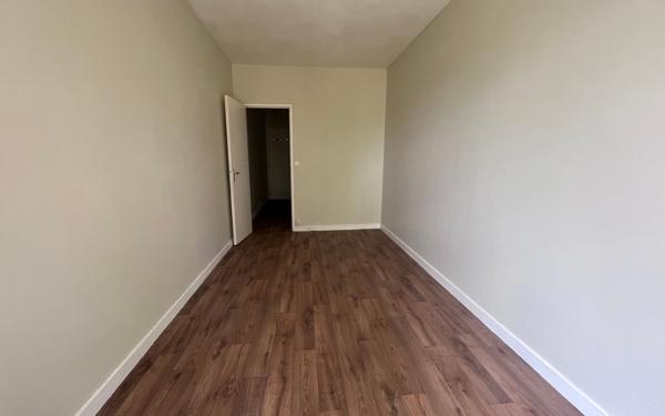 Appartement à louer    1 pièce •  Compiègne