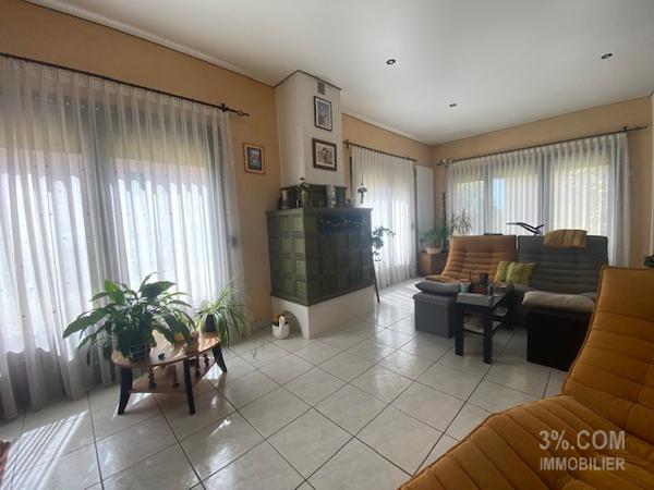 3%.COM Jolie maison à BERSTETT avec terrasse et jardin. Berstett (67370)