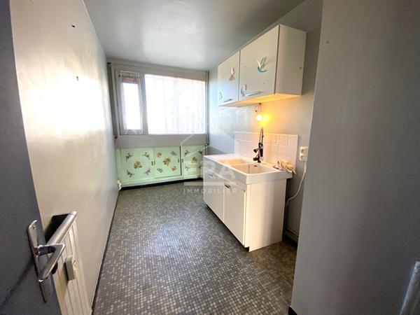 PAU - Centre ville : Appartement en duplex de 115 m² avec balcon, cave et garage