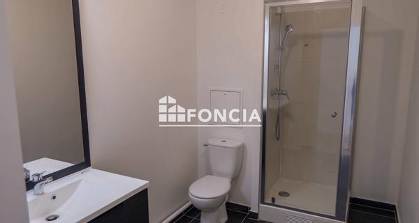 Location Appartement 2 pièces 47.3 m² - Neuilly-plaisance 93360