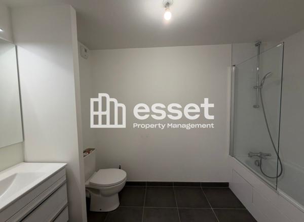 Location Appartement 4 pièces 93.8 m² - Rueil-malmaison 92500