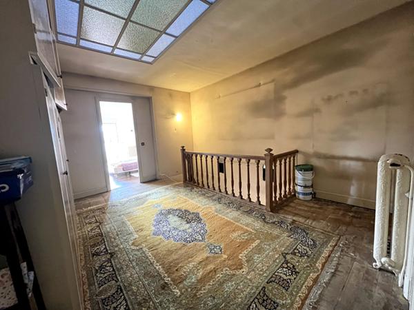 Appartement 5 pièces à vendre - Centre-ville de Saint Quentin