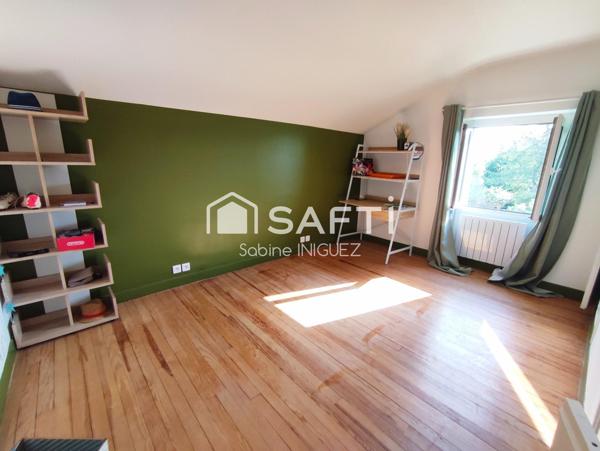 BELLE MAISON ATYPIQUE