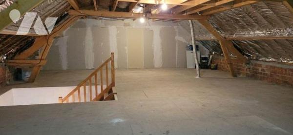 Maison à vendre à Louhans Châteaurenaud (71500) en Saône-et-Loire (71)

Située à Louhans Chât...