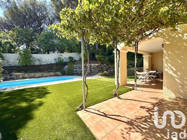 Maison à vendre 5 pièces 96 m² Sainte-Maxime