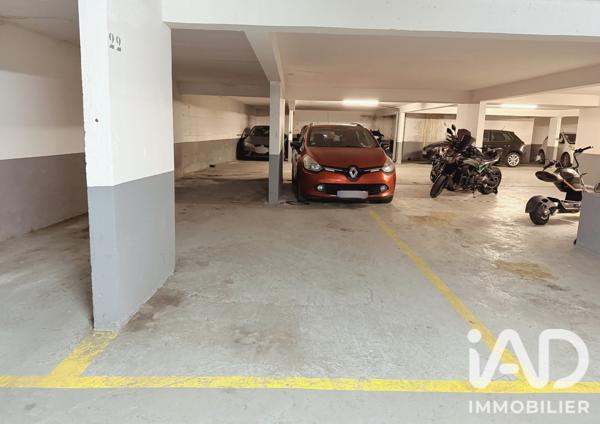 Parking à vendre 15 m² Paris 20