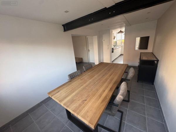 Maison de ville à louer à Wambrechies dans le Nord (59118), ref : LC941