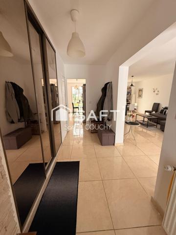 Maison familiale avec double séjour, véranda et jardin sans-vis-à vis