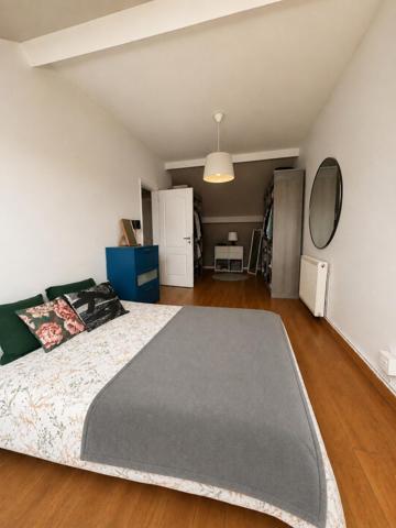 Maison familiale avec double séjour, véranda et jardin sans-vis-à vis