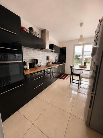 Maison familiale avec double séjour, véranda et jardin sans-vis-à vis