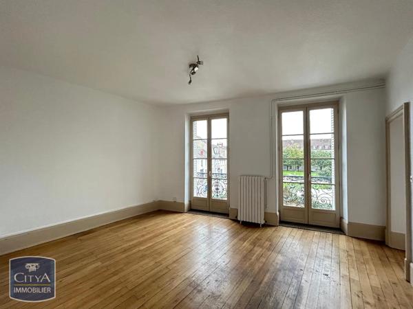 Appartement à louer 2 pièces 60.86m² Nevers (58000)