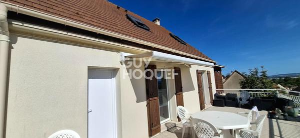 Maison familiale avec vue panoramique sur la vallée de la Seine