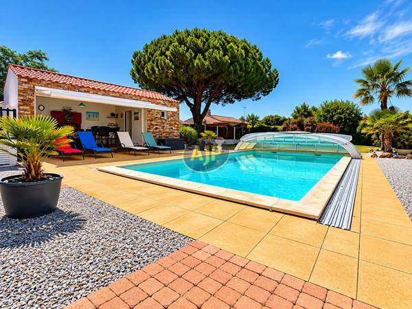 Vente maison Saint Jean De Monts : 559 150 € - AJP Immobilier Saint-Jean-de-Monts