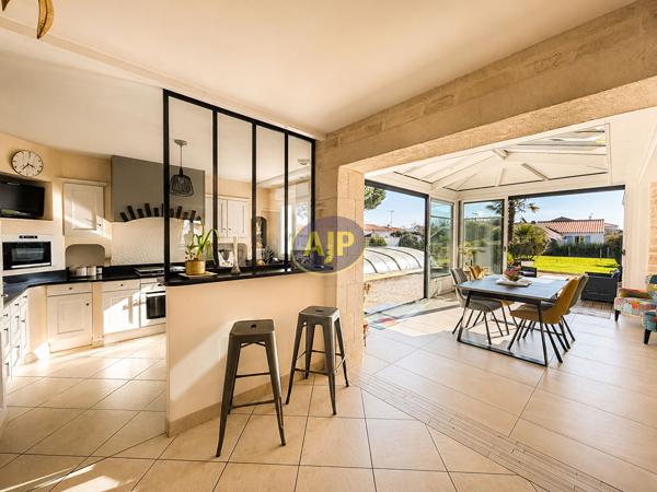 Vente maison Saint Jean De Monts : 559 150 € - AJP Immobilier Saint-Jean-de-Monts