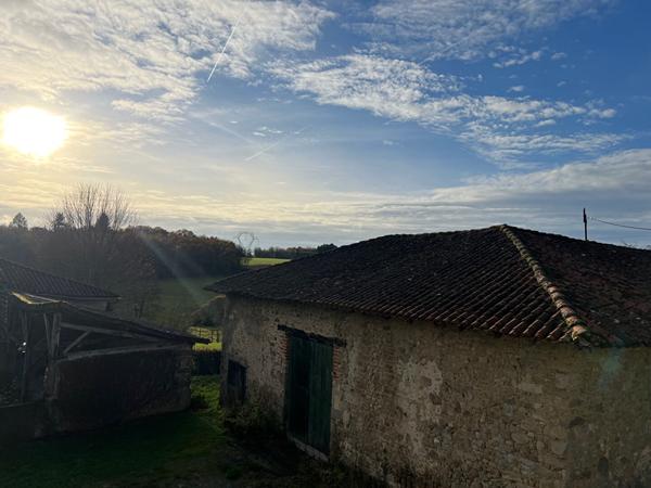 ensemble immobilier maison avec grange non attenante