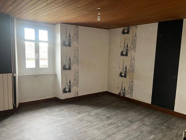 ensemble immobilier maison avec grange non attenante