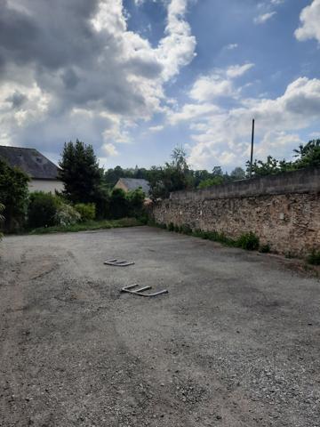 LAVAL appt T1bis meublé de 21,35m²