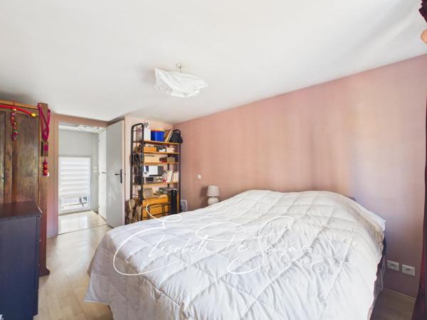 CHARENTONNEAU – MAISON FAMILIALE AVEC JARDIN ET SOUS-SOL