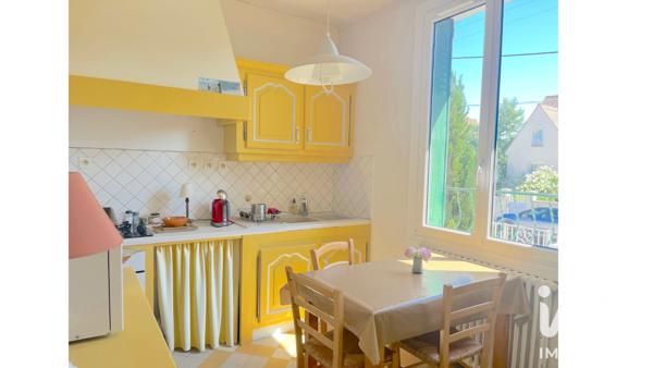 Maison à vendre 5 pièces 80 m² Sainte-Geneviève-des-Bois