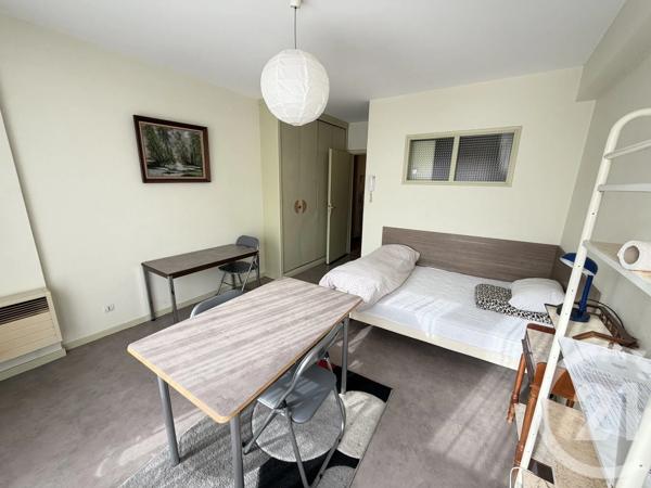 Maison à vendre  2 pièces - 68,56 m 2   MONTBELIARD  - 25