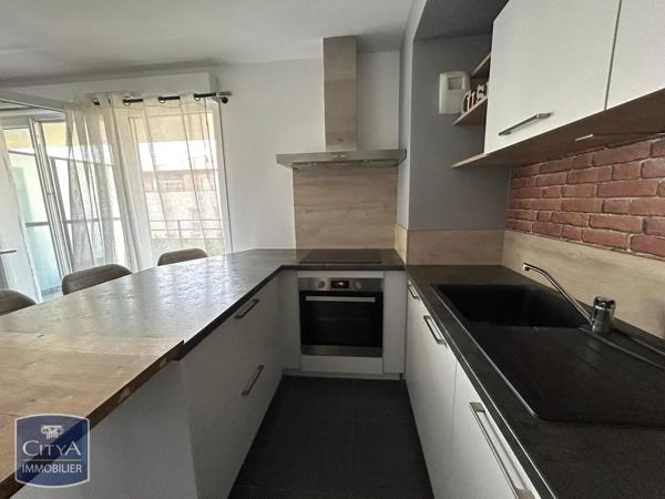 Appartement à louer 2 pièces 47.66m² Beaumont (74160)